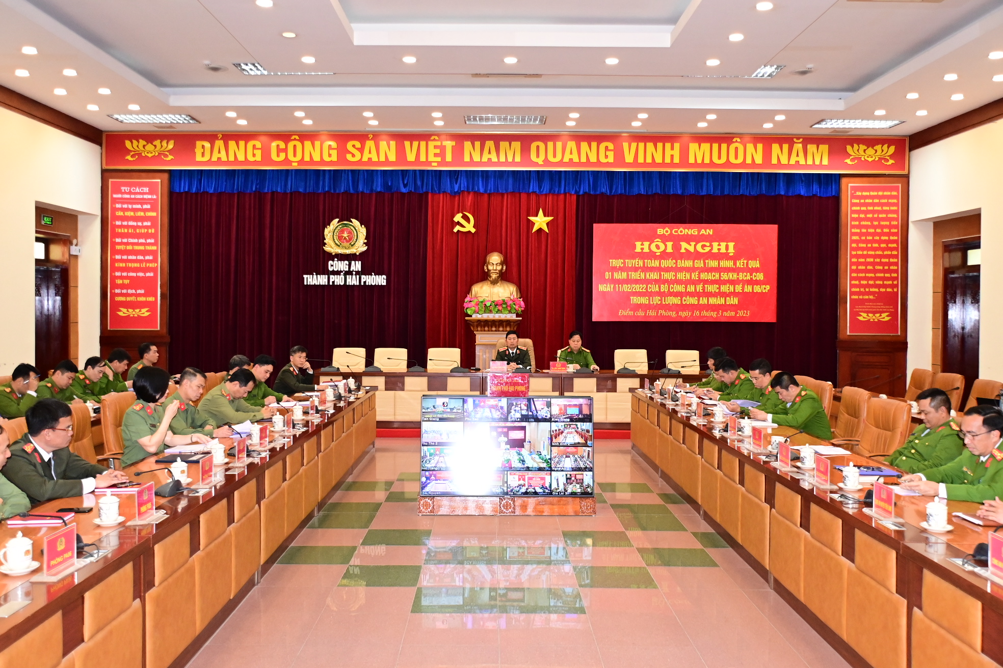 Tiếp tục đẩy mạnh triển khai thực hiện Đề án 06/CP trong lực lượng Công an nhân dân